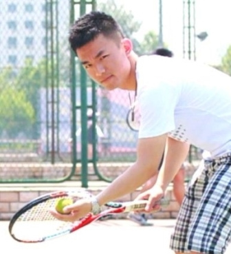 王軒說(shuō),留學(xué)是一種選擇,優(yōu)秀還是不優(yōu)秀不應(yīng)該成為留學(xué)還是不留學(xué)的前提。(受訪(fǎng)者提供) 王軒說(shuō),留學(xué)是一種選擇,優(yōu)秀還是不優(yōu)秀不應(yīng)該成為留學(xué)還是不留學(xué)的前提。(受訪(fǎng)者提供)