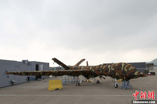 ����ǰ�Ɍ��麣��չ��չ��ģ�͵������o(w��)�˙C(j��)���ڽ��꺽չ���Ԍ�(sh��)�չ��11��8�գ�ԓ�C(j��)�ѽ�(j��ng)�M�b�ꮅͣ����չƺ�ϡ�ԓ��o(w��)�˙C(j��)���к����I(y��)���³ɶ��w�C(j��)�O(sh��)Ӌ(j��)�о������ƣ�ԓ�C(j��)�b��һ�_(t��i)100�R�������l(f��)��(d��ng)�C(j��)���߂�ȫ����ƽ݆ʽ�𽵺��w��������������w�����_(d��)1100�������m(x��)���r(sh��)�g��20��(g��)С�r(sh��)���ɔy�����N�ɲ졢��������/�y(c��)�ࡢ��ӌ�(du��)���O(sh��)�估С�Ϳյش���������Ɉ�(zh��)�бO(ji��n)ҕ���ɲ鼰��(du��)�ع����΄�(w��)���΄�(w��)��Ҳ�����ھS��(w��n)�����֡�߅��Ѳ߉�ȡ�犷� �z �DƬ��(l��i)Դ��CFPҕ�X(ju��)�Ї�(gu��) 