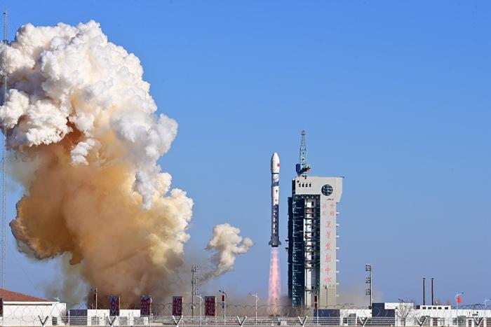 中國成功發射高速激光鉆石星座試驗系統