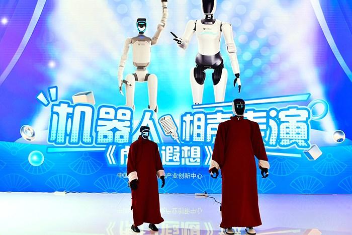 人形機器人加速“走”來