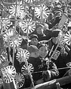 99072809.jpg (18145 bytes)