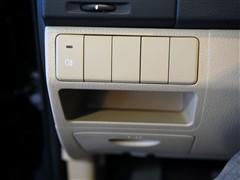 汽車之家 東風(fēng)悅達(dá)起亞 賽拉圖 歐風(fēng) 1.6 gl mt