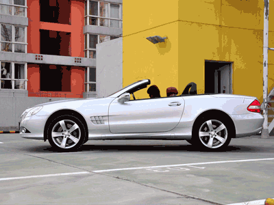 敞篷車也能很性能!搶先測試奔馳SL500 汽車之家 敞篷車也能很性能!搶先測試奔馳SL500 汽車之家