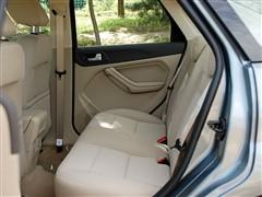 汽車之家 長安福特 福克斯 1.8 at時尚型