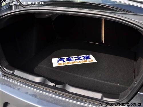 汽車之家 東風雪鐵龍 世嘉 三廂 2.0自動舒適型