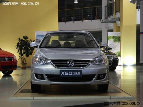 德系大眾的旁支 奔騰B50 PK朗逸/新寶來