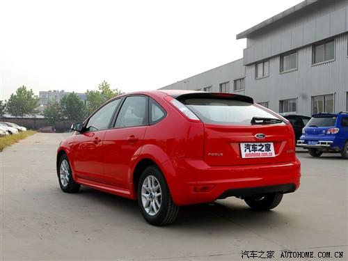 汽車之家 長安福特 福克斯 兩廂1.8 at時尚型