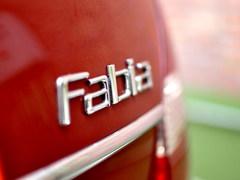 空間不輸緊湊型車 斯柯達晶銳詳細體驗