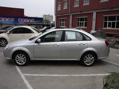 購車信任群眾!二月銷量前10名車型推薦