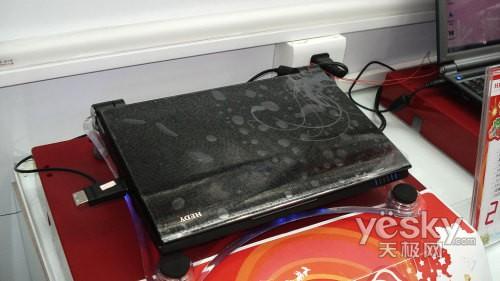 山寨要跳樓了 七喜上網本全線降至1888