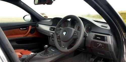 不輸超跑的性能 寶馬M3對比奔馳C63AMG 汽車之家 不輸超跑的性能 寶馬M3對比奔馳C63AMG 汽車之家