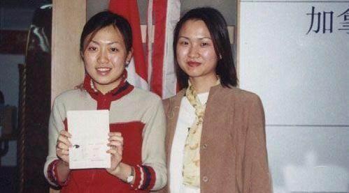 網絡流傳的潘陽(左)整容前的照片