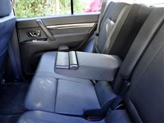 汽車之家 進(jìn)口三菱 帕杰羅 五門 旗艦版