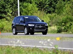 汽車之家 進口三菱 outlander ex 3.0 精英版