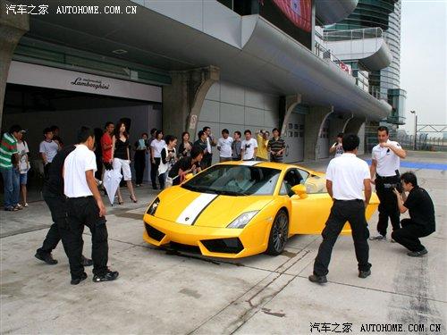 后驅(qū)蠻牛!體驗(yàn)蘭博基尼LP550-2限量版 汽車之家 后驅(qū)蠻牛!體驗(yàn)蘭博基尼LP550-2限量版 汽車之家