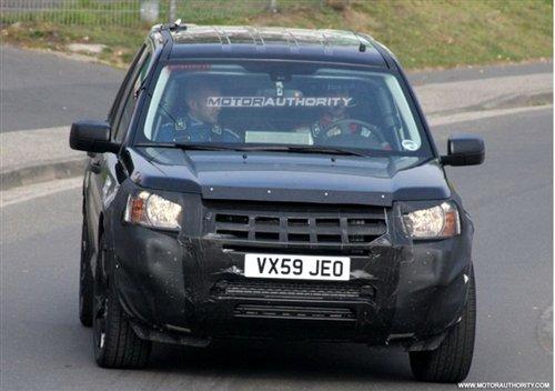 明年正式發(fā)布 路虎LRX測(cè)試諜照曝光 汽車之家 明年正式發(fā)布 路虎LRX測(cè)試諜照曝光 汽車之家