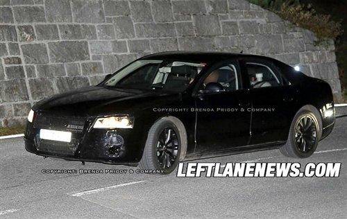 身材有所增大 新奧迪A8明年第3季度發(fā)布 汽車之家 身材有所增大 新奧迪A8明年第3季度發(fā)布 汽車之家