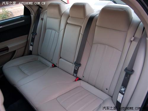 汽車之家 北京克萊斯勒 克萊斯勒300c 06款 5.7l豪華領航版