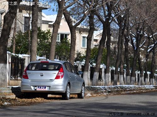 汽車(chē)之家 北京現(xiàn)代 現(xiàn)代i30 09款 2.0 手動(dòng)尊享型