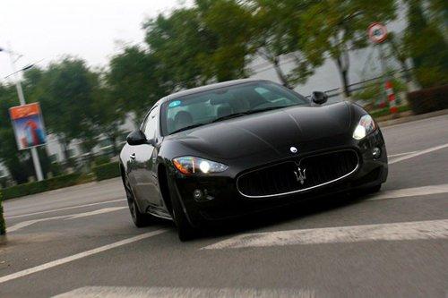 ��ħ�����ԇ�{��ɯ����GranTurismo S ��܇֮��