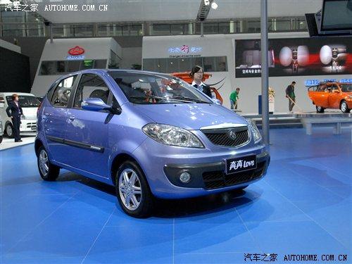 外觀變化大 廣州車展搶先實拍新款奔奔 汽車之家 外觀變化大 廣州車展搶先實拍新款奔奔 汽車之家