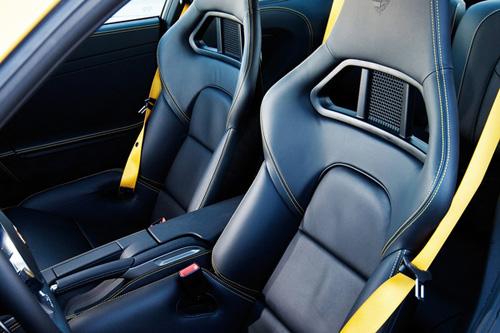 �ٶ�ˇ�g ����ԇ�{�¿�r��911 Turbo