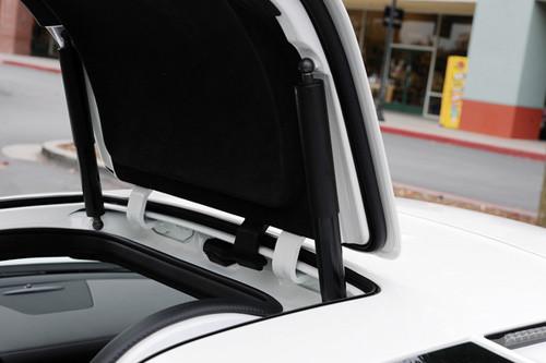 經典重現 海外試梅賽德斯-奔馳SLS AMG