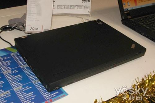 堅固耐用 高性能Thinkpad R400熱賣8900元