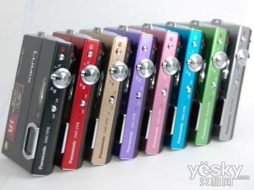 凸顯個性 拒絕撞機 五彩數碼相機推薦