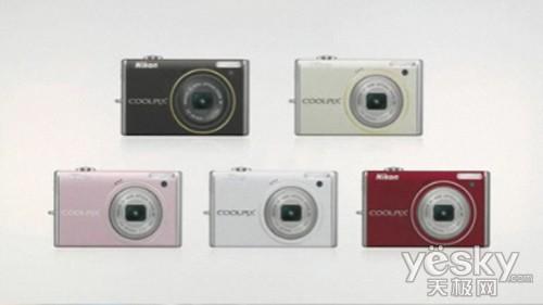 凸顯個性 拒絕撞機(jī) 五彩數(shù)碼相機(jī)推薦