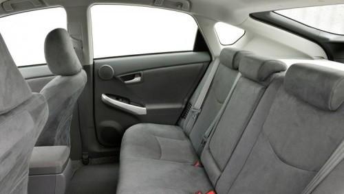 插電的混合動力車 試2012款豐田普銳斯