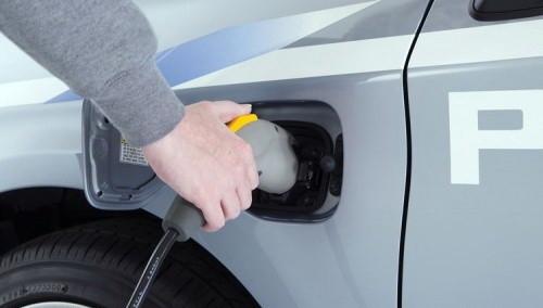 插電的混合動力車 試2012款豐田普銳斯