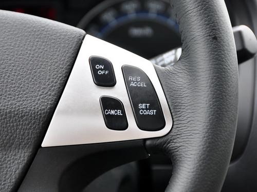 解放雙腿!15萬以下帶定速巡航的緊湊車