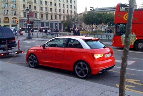 奧迪A1實車現身 將推出4款不同版本車型 汽車之家 奧迪A1實車現身 將推出4款不同版本車型 汽車之家