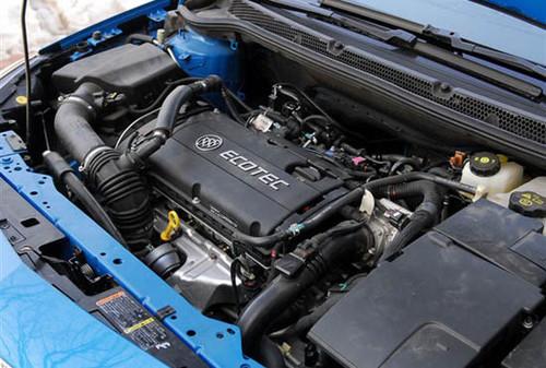 運動選誰 別克英朗對比福特福克斯兩廂