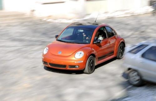 復(fù)古+運(yùn)動 試駕體驗(yàn)大眾新甲殼蟲墨橘版
