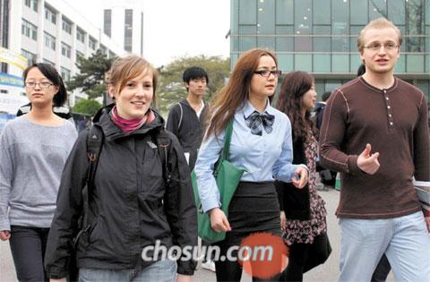 韓國積極吸引移民教育醫療體系阻礙高級人才來韓