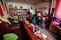 玉樹地震一周年:災區回訪